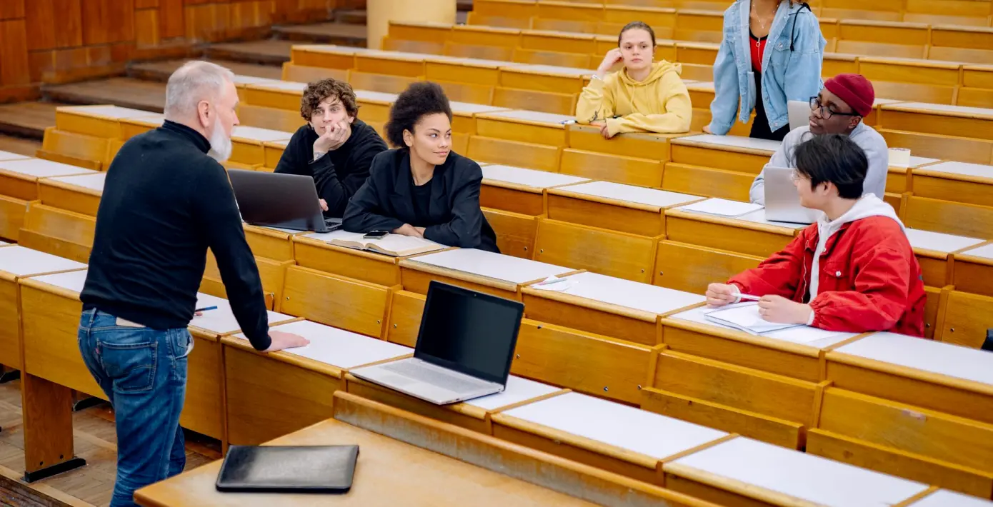 Our training workshops: what happens on the desk
